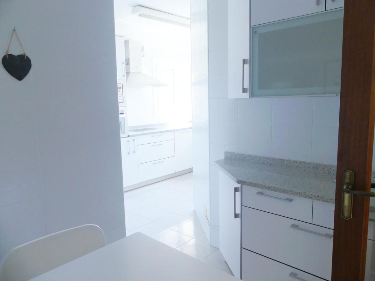 Apartamento Luminoso, Funcional Y Amplio En Zona Hospitalaria 팜플로나 외부 사진
